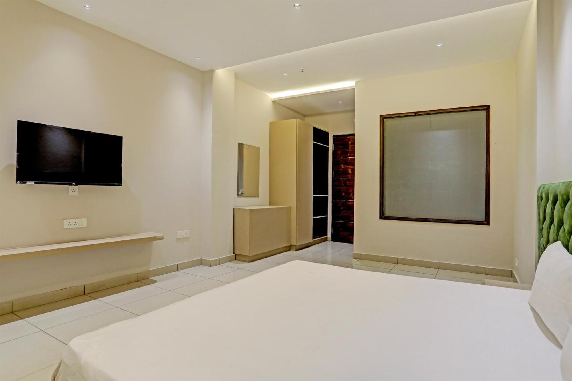 Hotel O Miraas Hotel And Banquet Hall Ludhiana Exterior photo