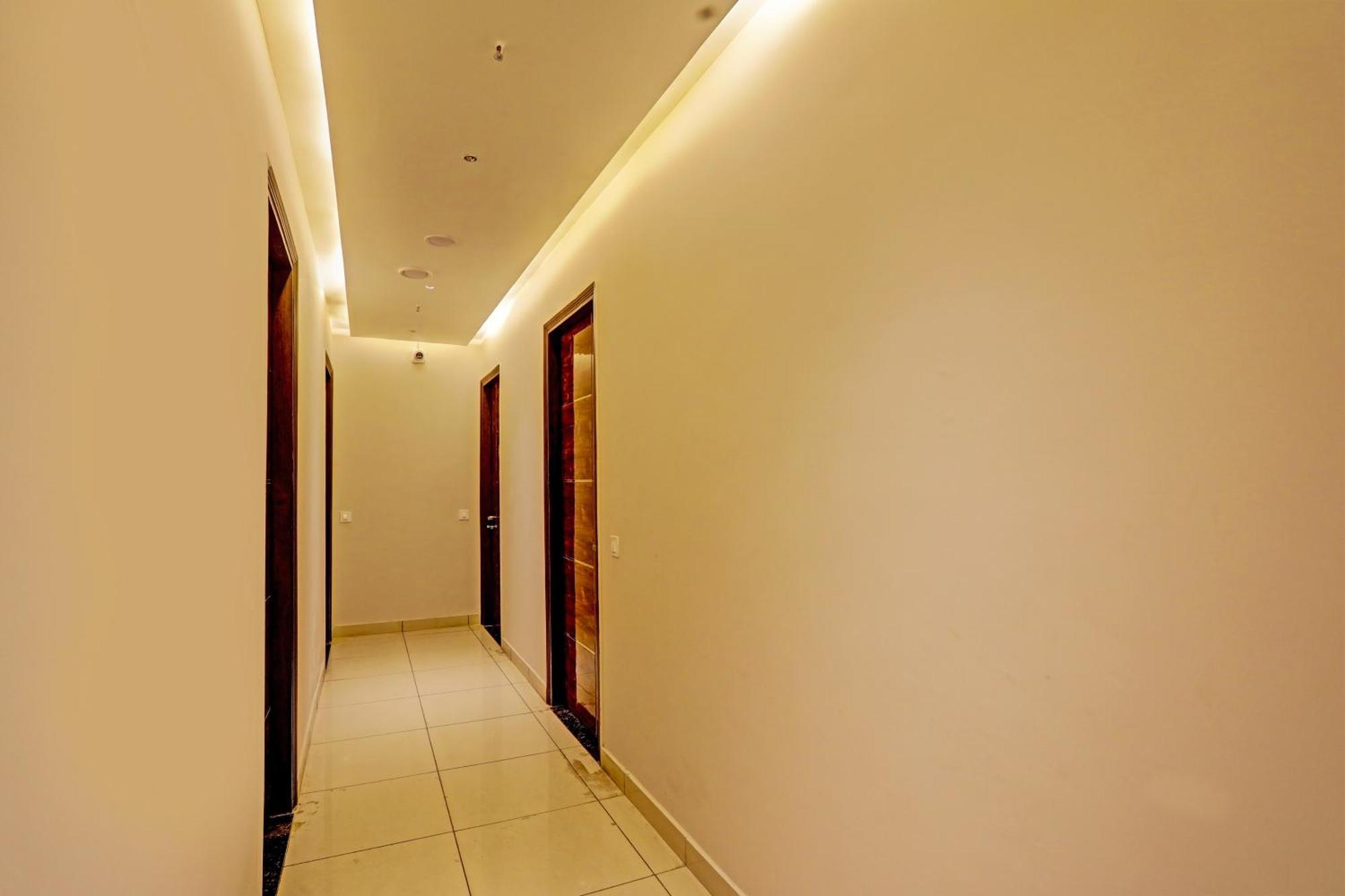 Hotel O Miraas Hotel And Banquet Hall Ludhiana Exterior photo