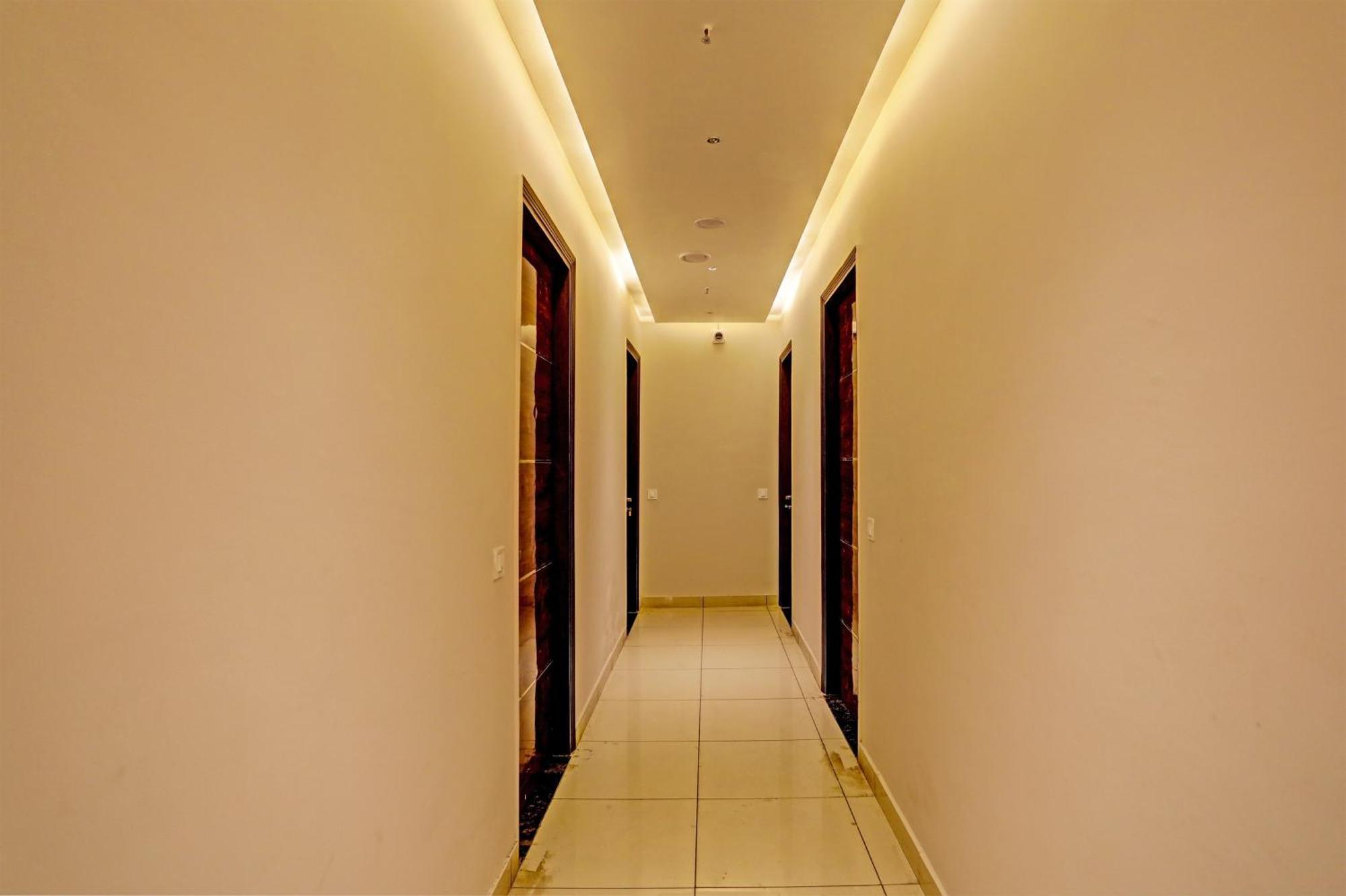 Hotel O Miraas Hotel And Banquet Hall Ludhiana Exterior photo