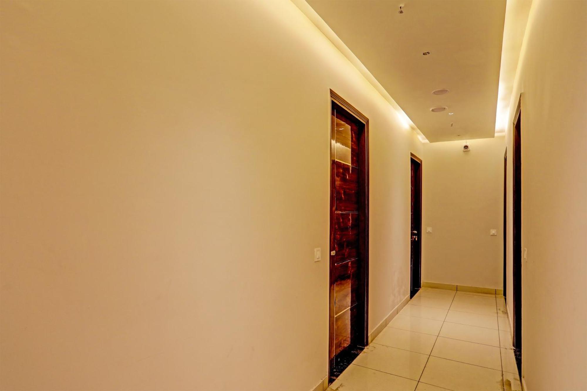 Hotel O Miraas Hotel And Banquet Hall Ludhiana Exterior photo